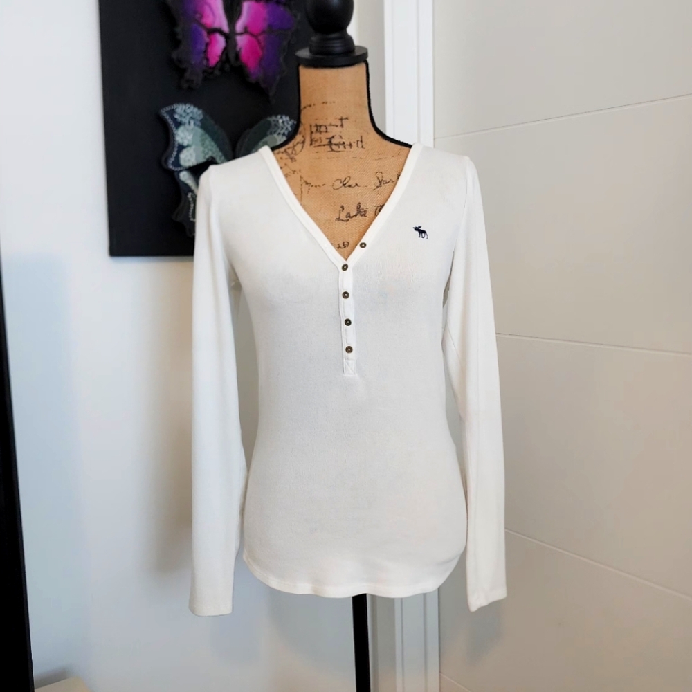 Abercrombie & Fitch Cream Long Sleeve Top
